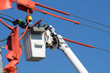 Maximum Services Electrical Bucket Truck